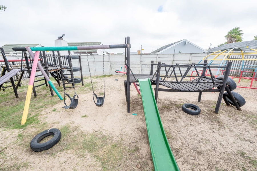 2 Bedroom Property for Sale in Kraaifontein Western Cape